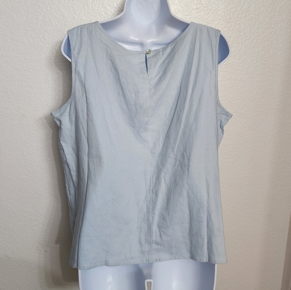 Corey B 100% linen sleeveless blouse women's size large light blue - Picture 2 of 8